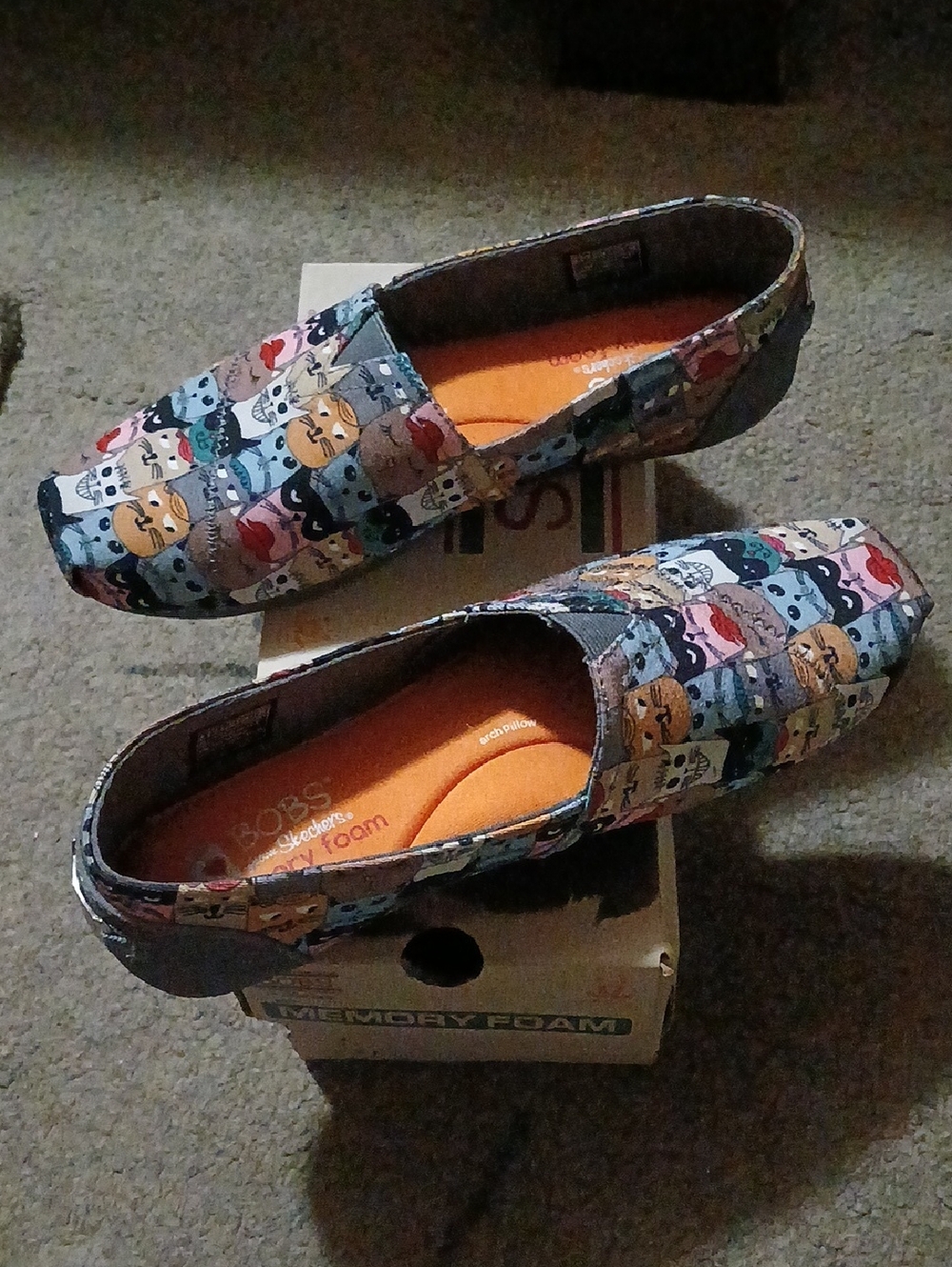 Skechers Women's Slip-On Multicolor Printed Slippers